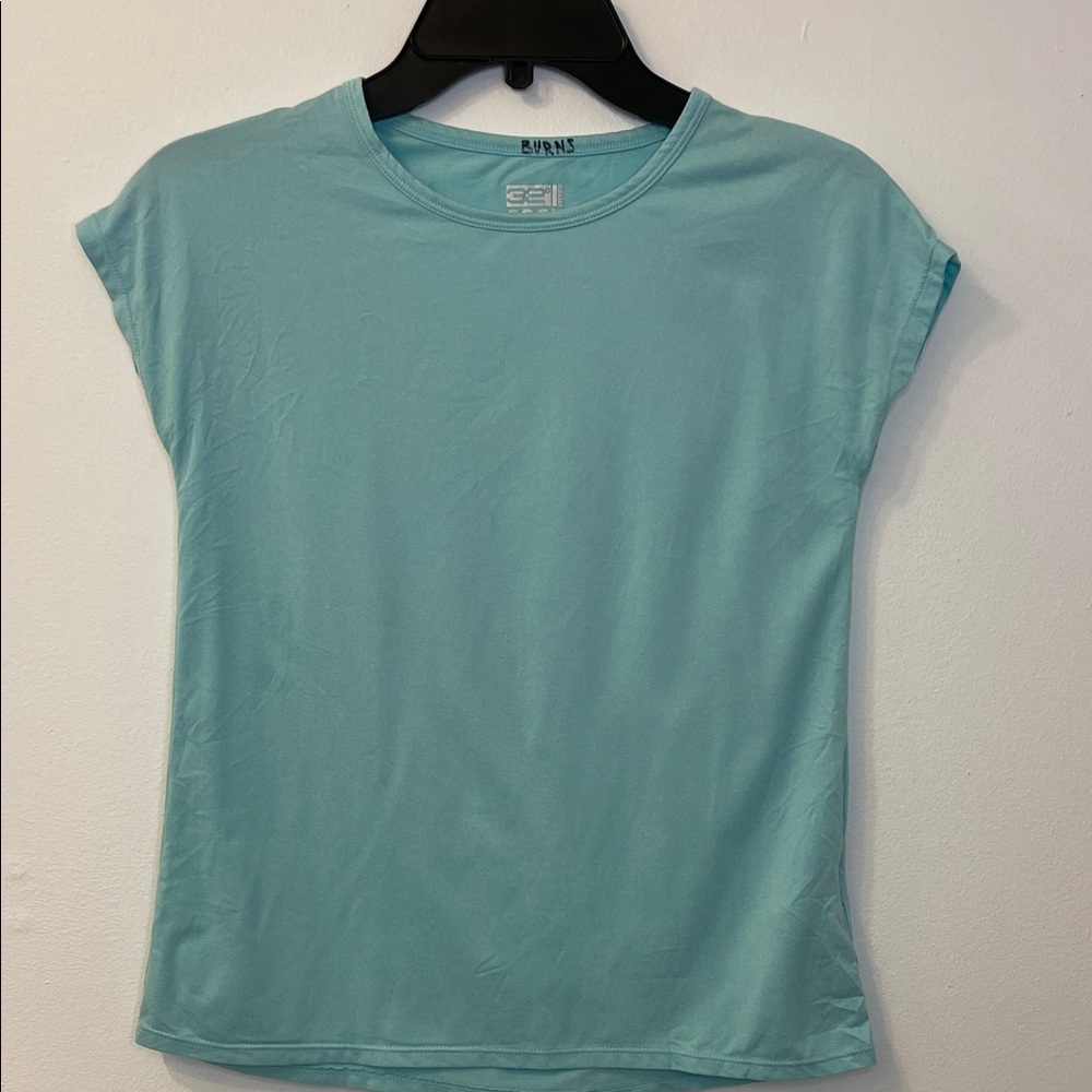 32 Degrees Kids Short Sleeve Tee in Aqua Blue Size Medium (10/12)